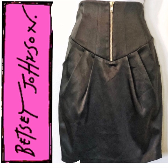 Betsey Johnson Dresses & Skirts - EUC Betsey Johnson High Waist Satin Stretch Skirt